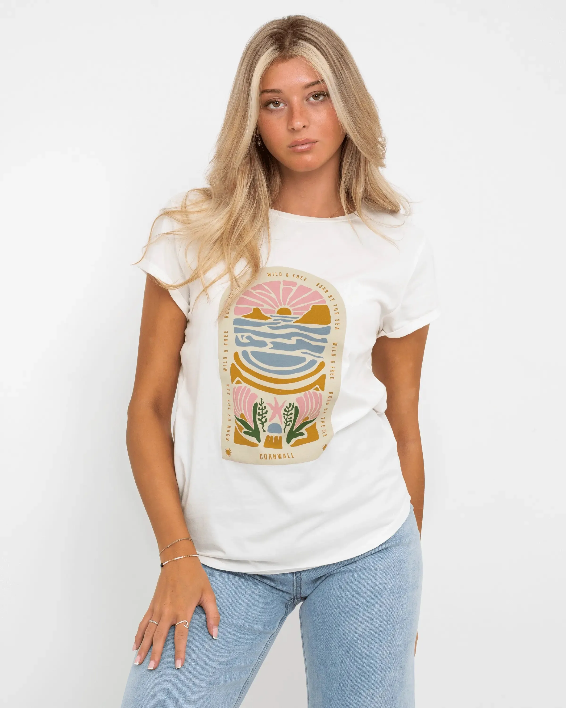 Cornwall Arch T-Shirt in Stone Washed White