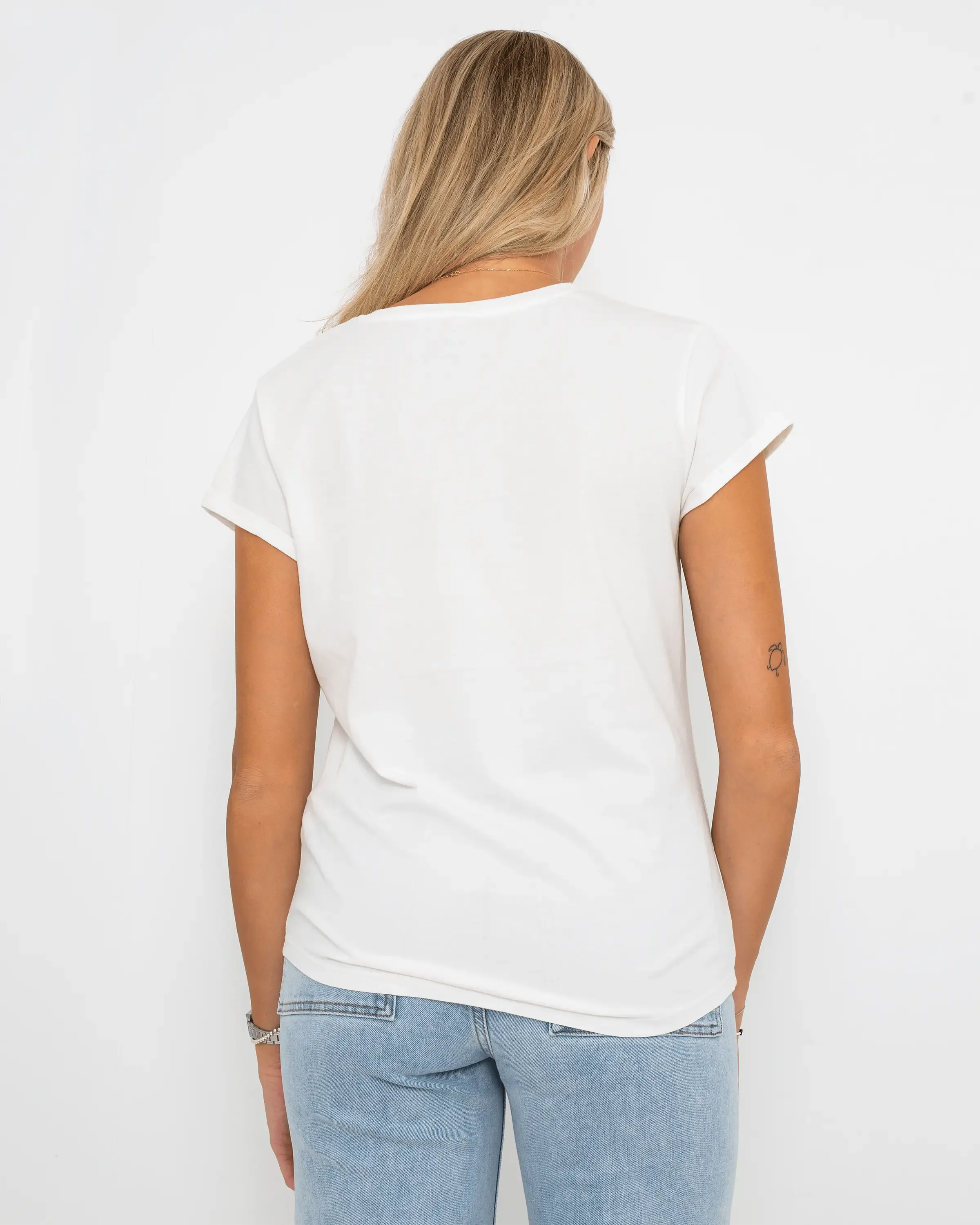 Cornwall Arch T-Shirt in Stone Washed White