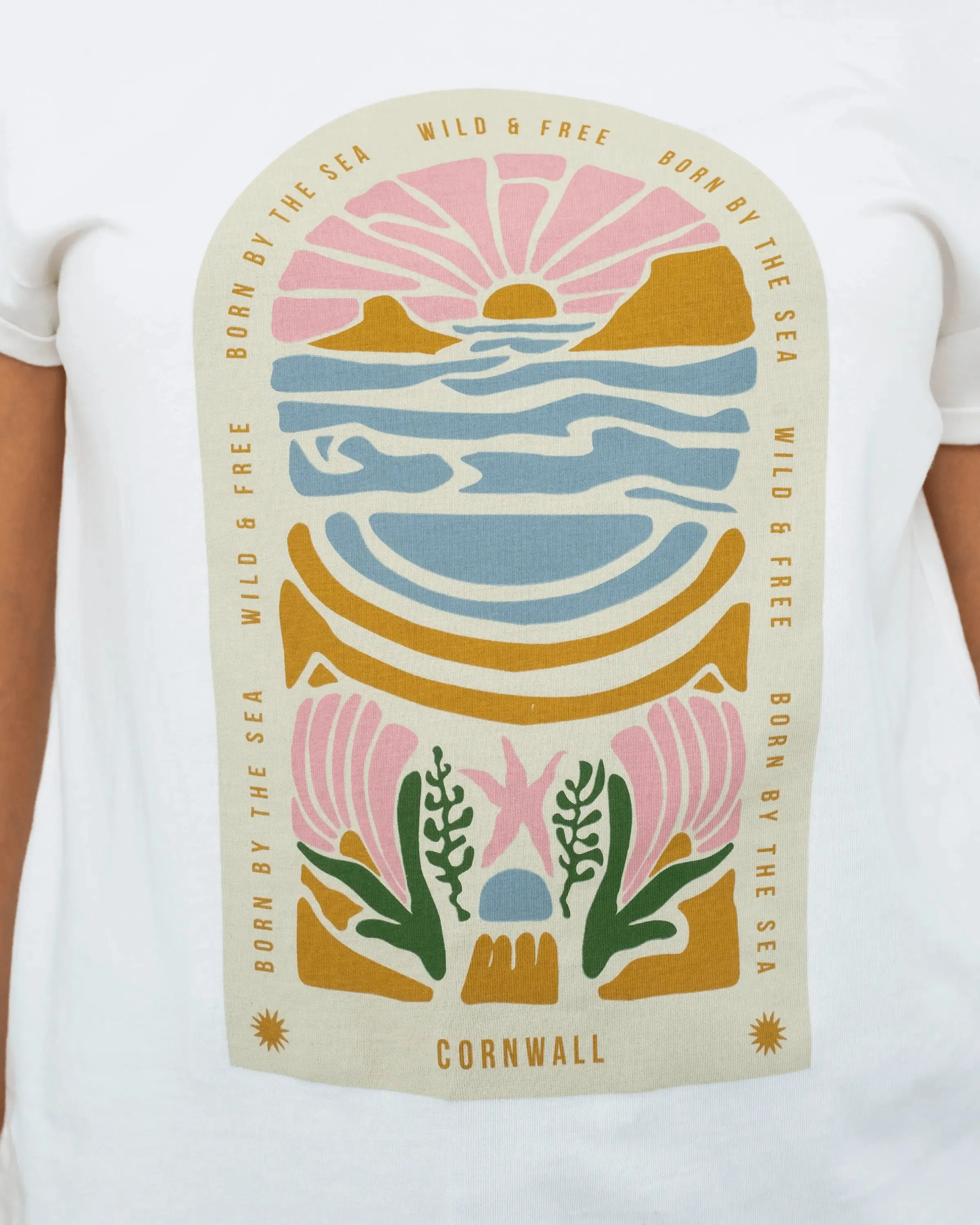 Cornwall Arch T-Shirt in Stone Washed White