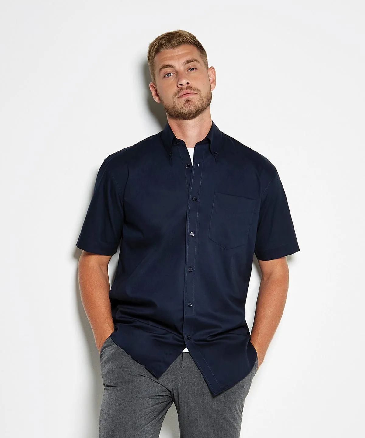 Corporate Oxford shirt short-sleeved (classic fit) | Black