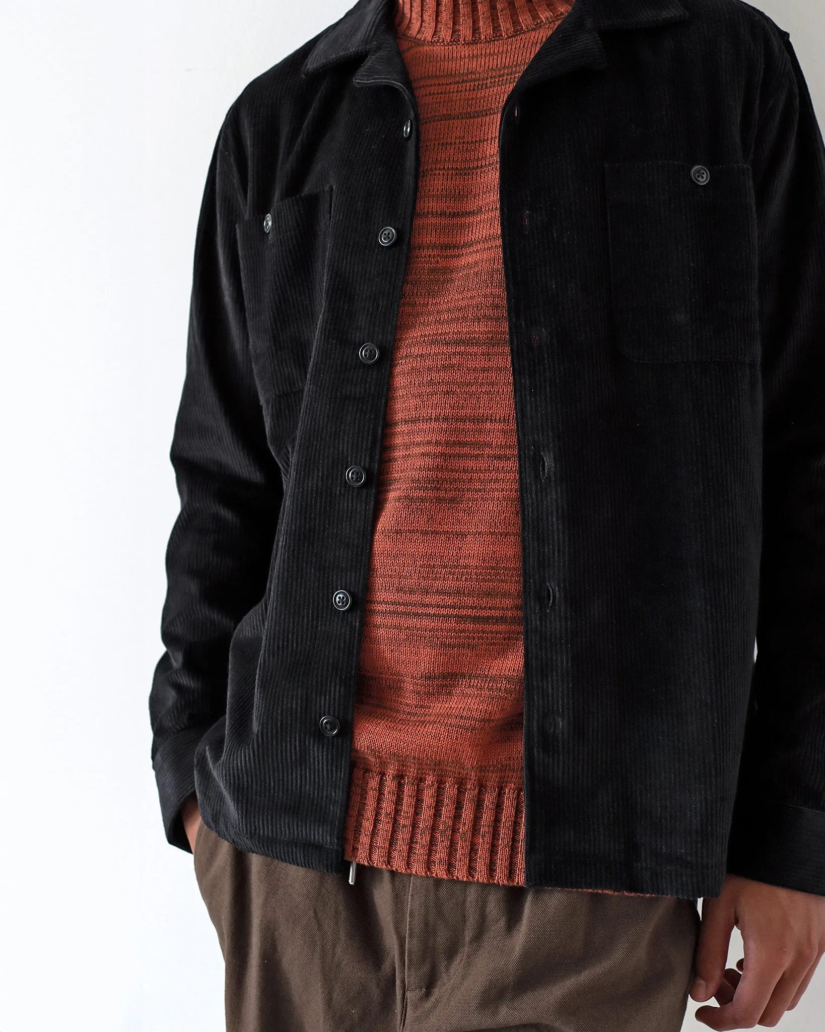 Hiro Shirt - Black Corduroy