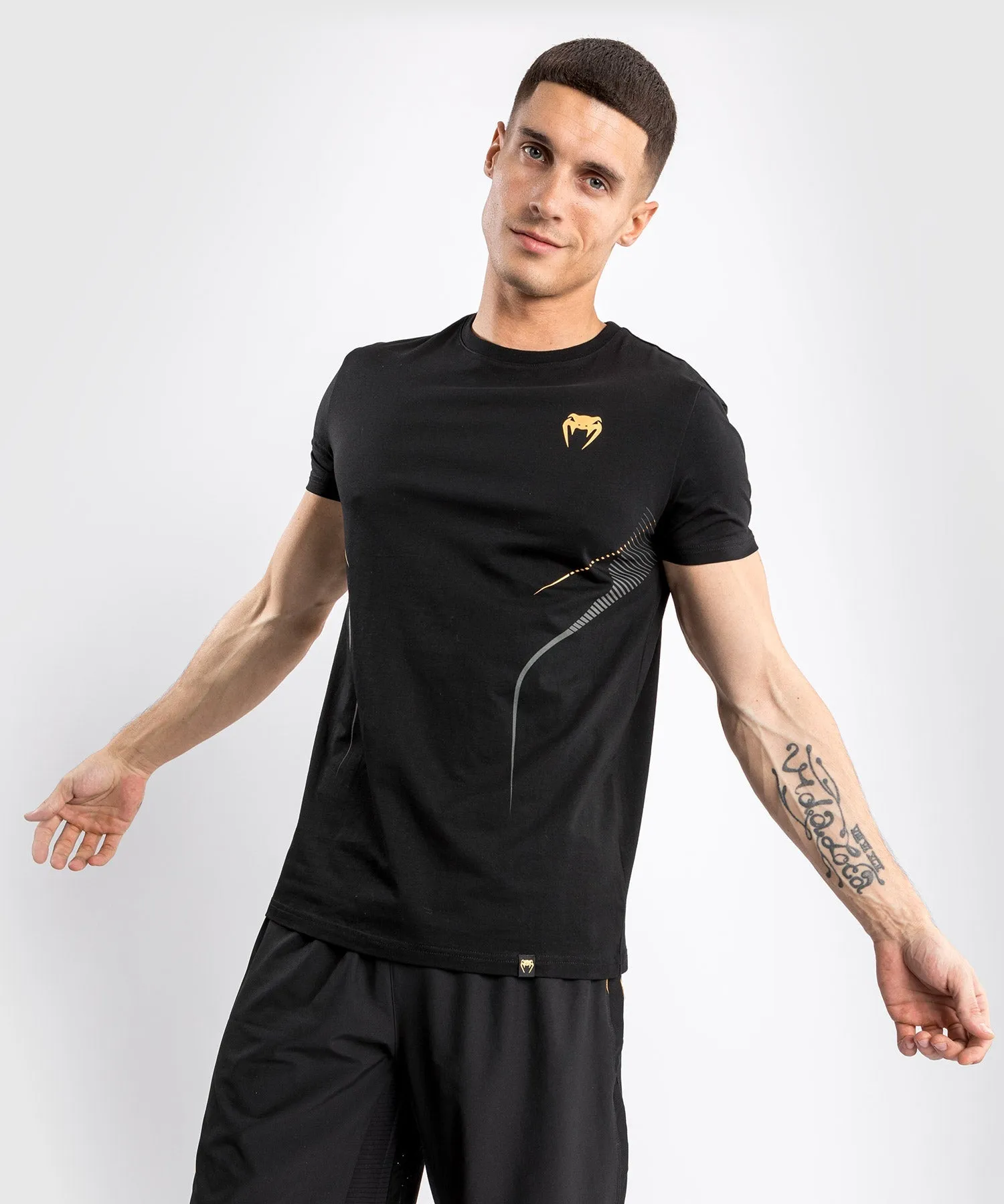 Venum Athletics T-shirt – Black/Gold